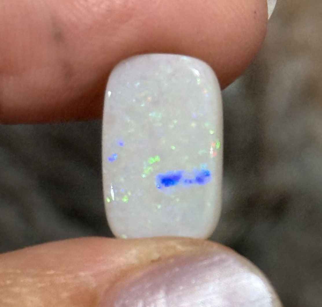 4.1ct 15.1×9.3×3.3mm Solid White Coober Pedy Stardust Australian Opal Cabochon