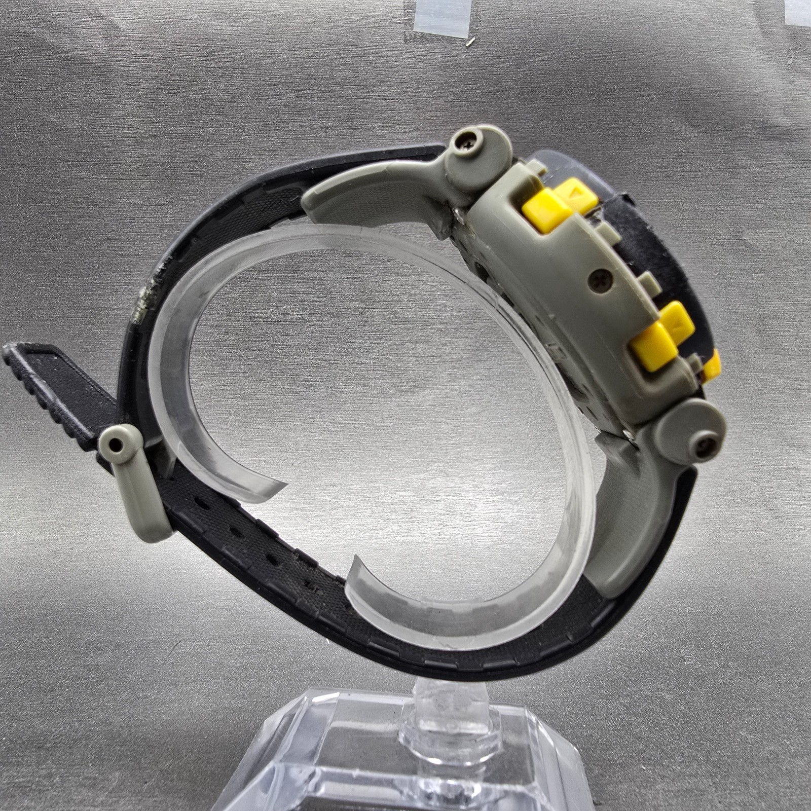 Casio G-Shock DW-002 Watch Men 48mm Black Yellow Gray Alarm Chrono New Battery