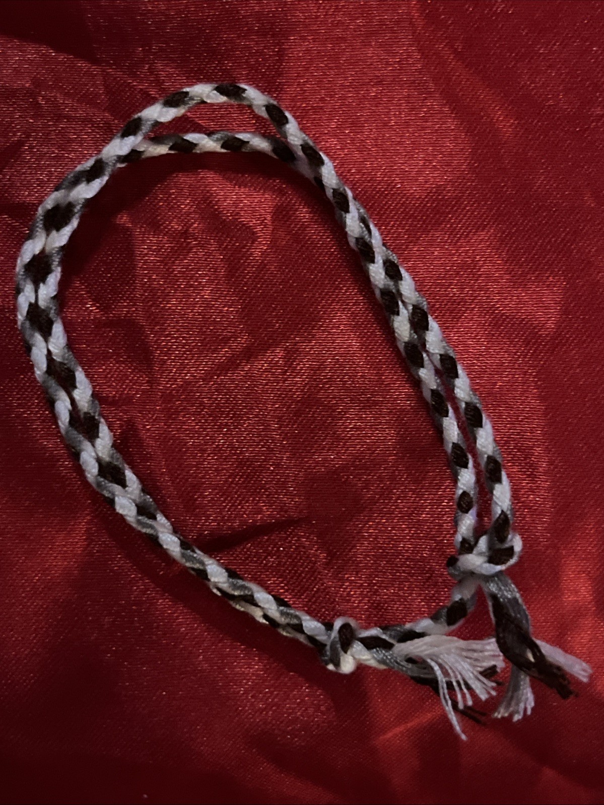 NEW BOHO BRAID THREAD FRIENDSHIP BRACELET ADJUSTABLE KNOT WHITE BROWN GRAY NIP