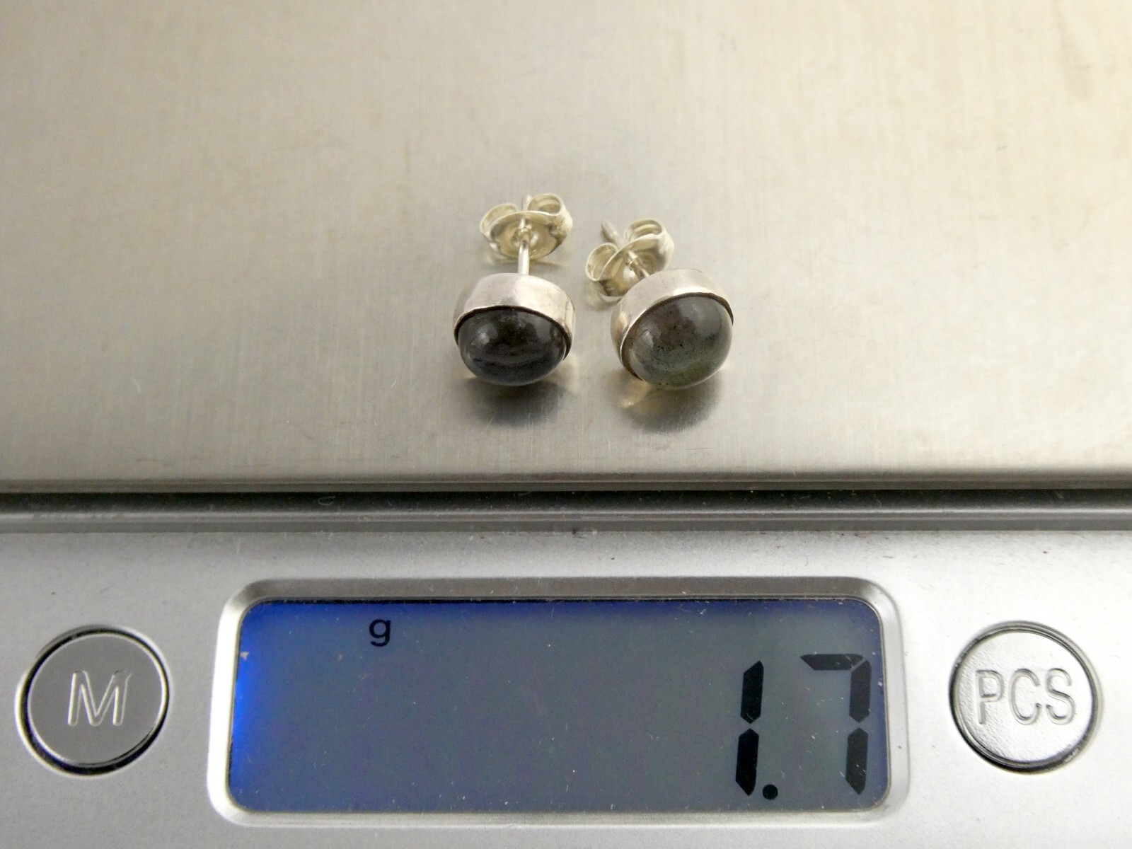 Sterling Silver Labradorite Cabochon Stud Earrings 925 7.83mm Diameter 1.7 Grams
