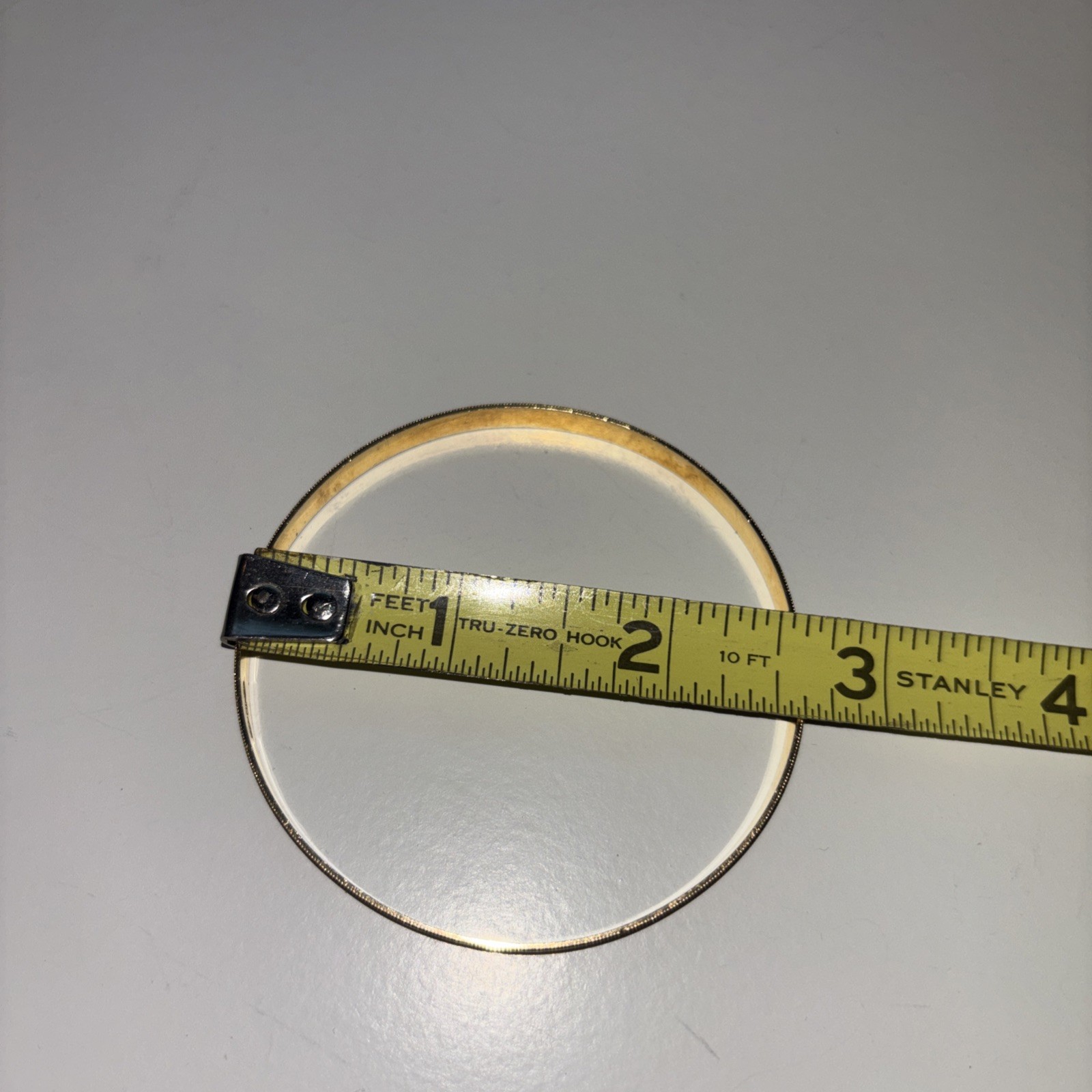 18k Yellow Gold Bracelet Etched With A Pretty Floral Motif 11.37g