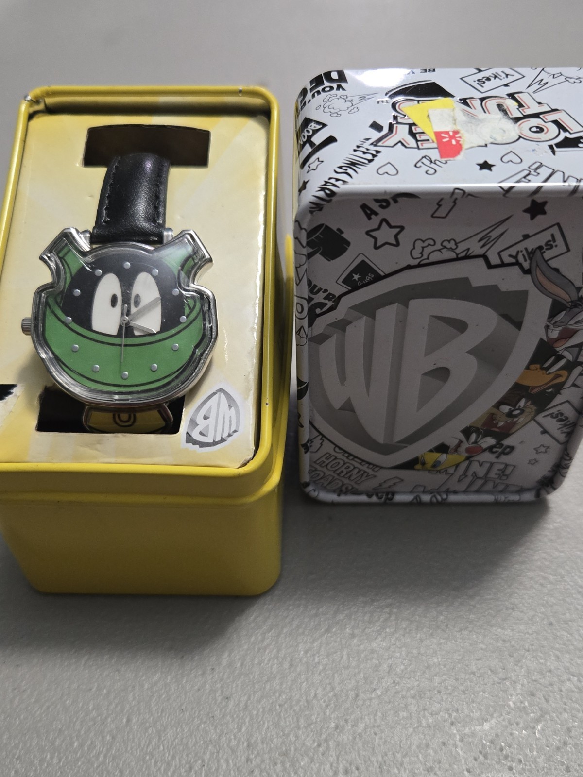 Marvin The Martian Wrist Watch Green Helmet Accutime Looney Tunes NEW