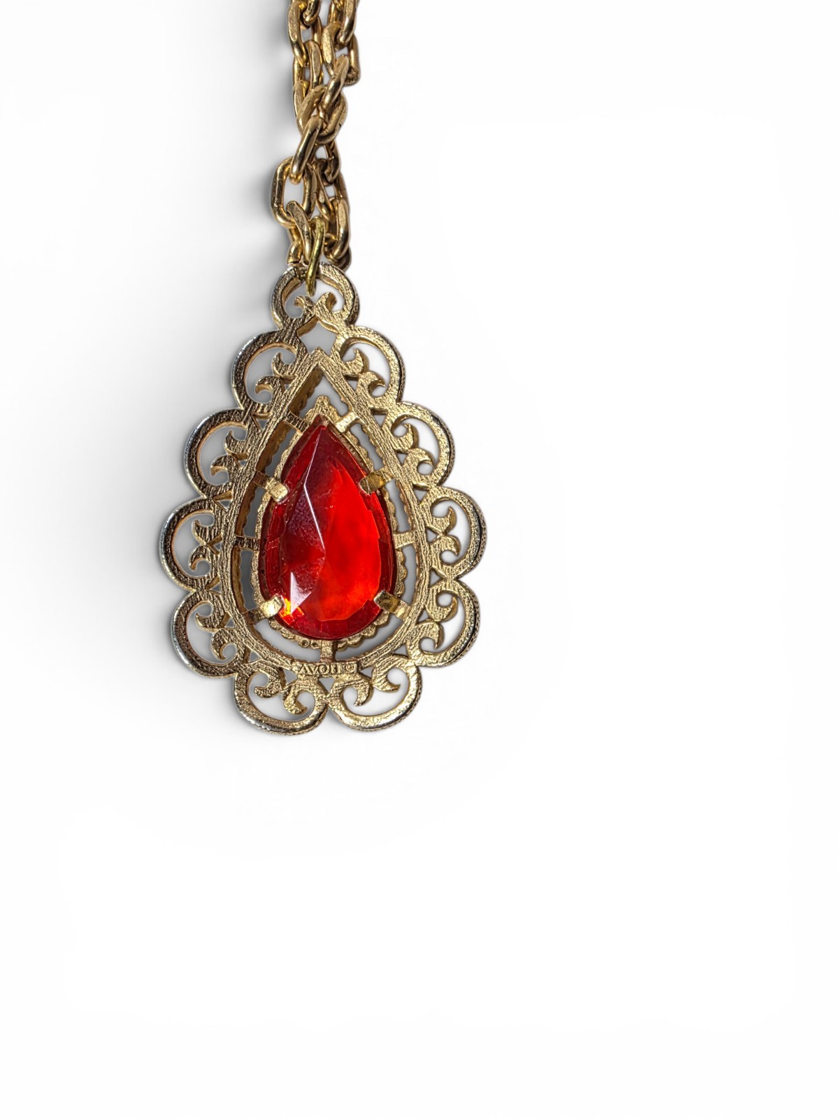 Vintage Avon 1973 Granada Orange Red Filigree Gold Pendant Necklace