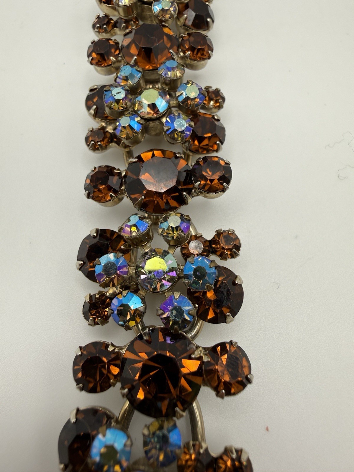 DeLizza & Elster (D &E) Juliana Cognac & Iridescent AB Rhinestone Bracelet 6.75”