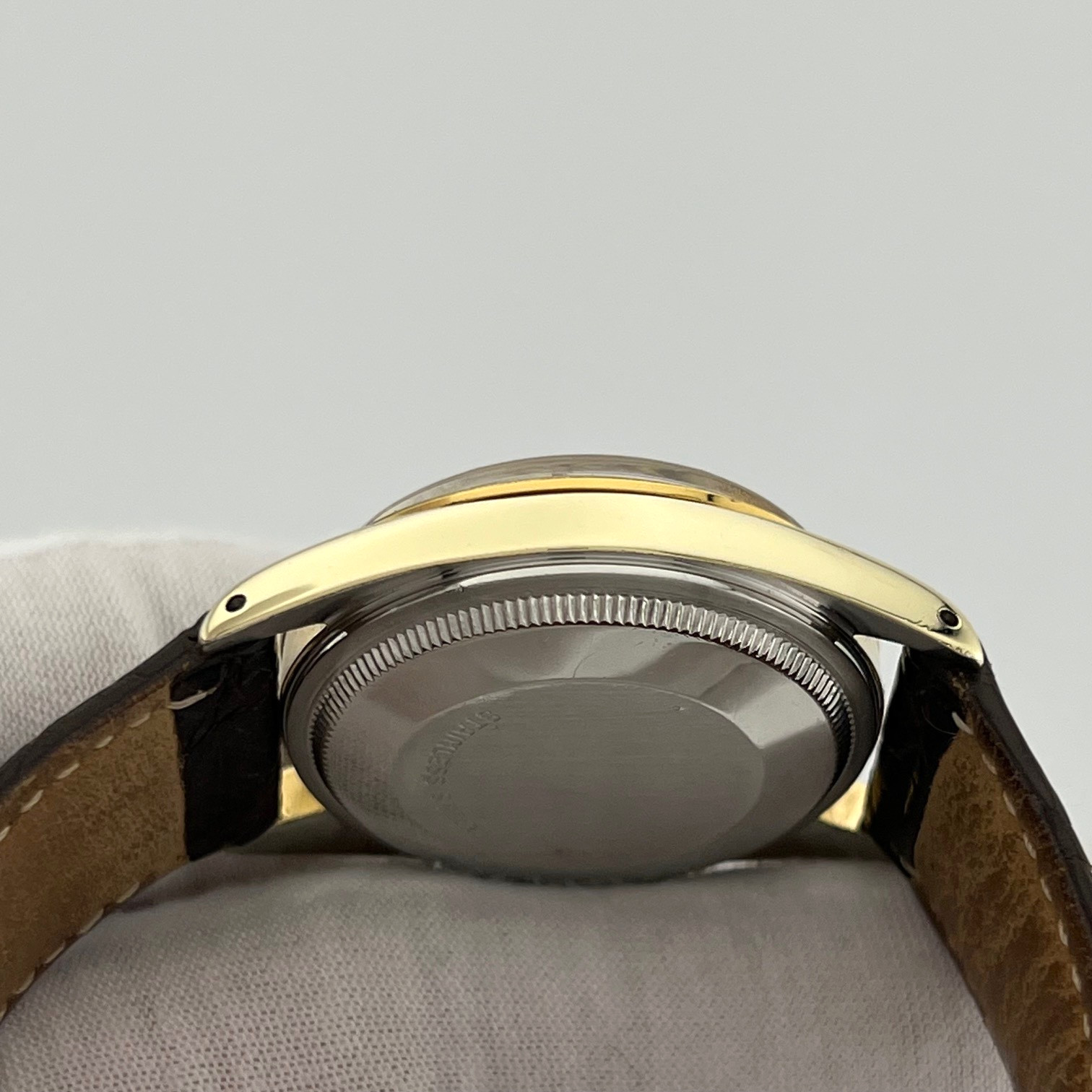 Rolex Oyster Perpetual Date 1550 34mm Champagne Dial 14k Gold Stainless Steel