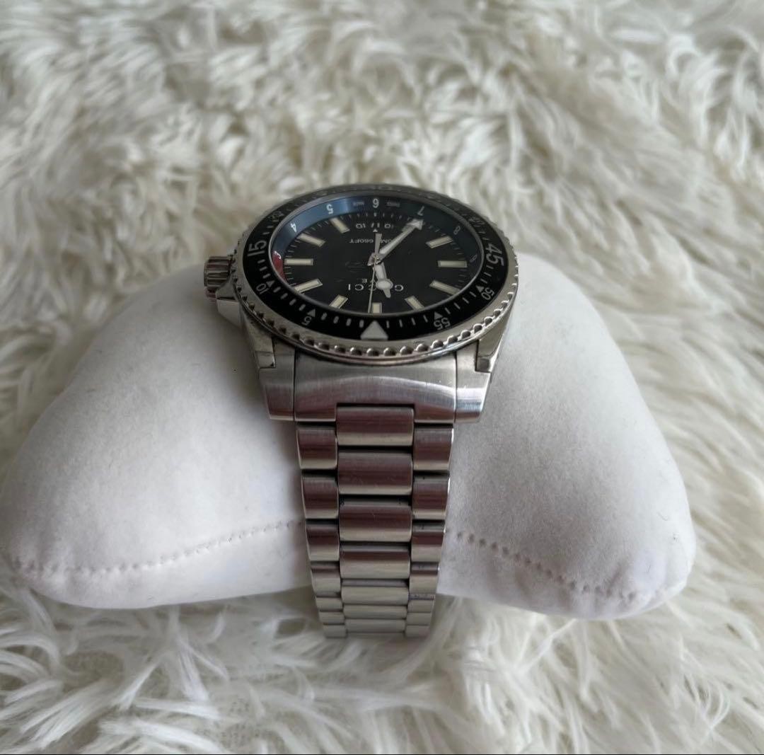 Gucci Dive Men’s Watch 200m Water-Resistant Quartz Black Box From Japan
