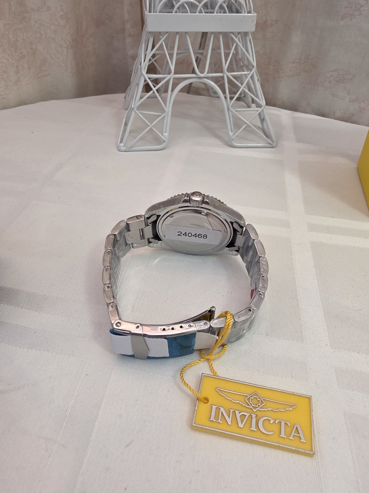 Invicta Pro Diver Men’s Watch. Water Resistant 100M,#22580,Brand NEW