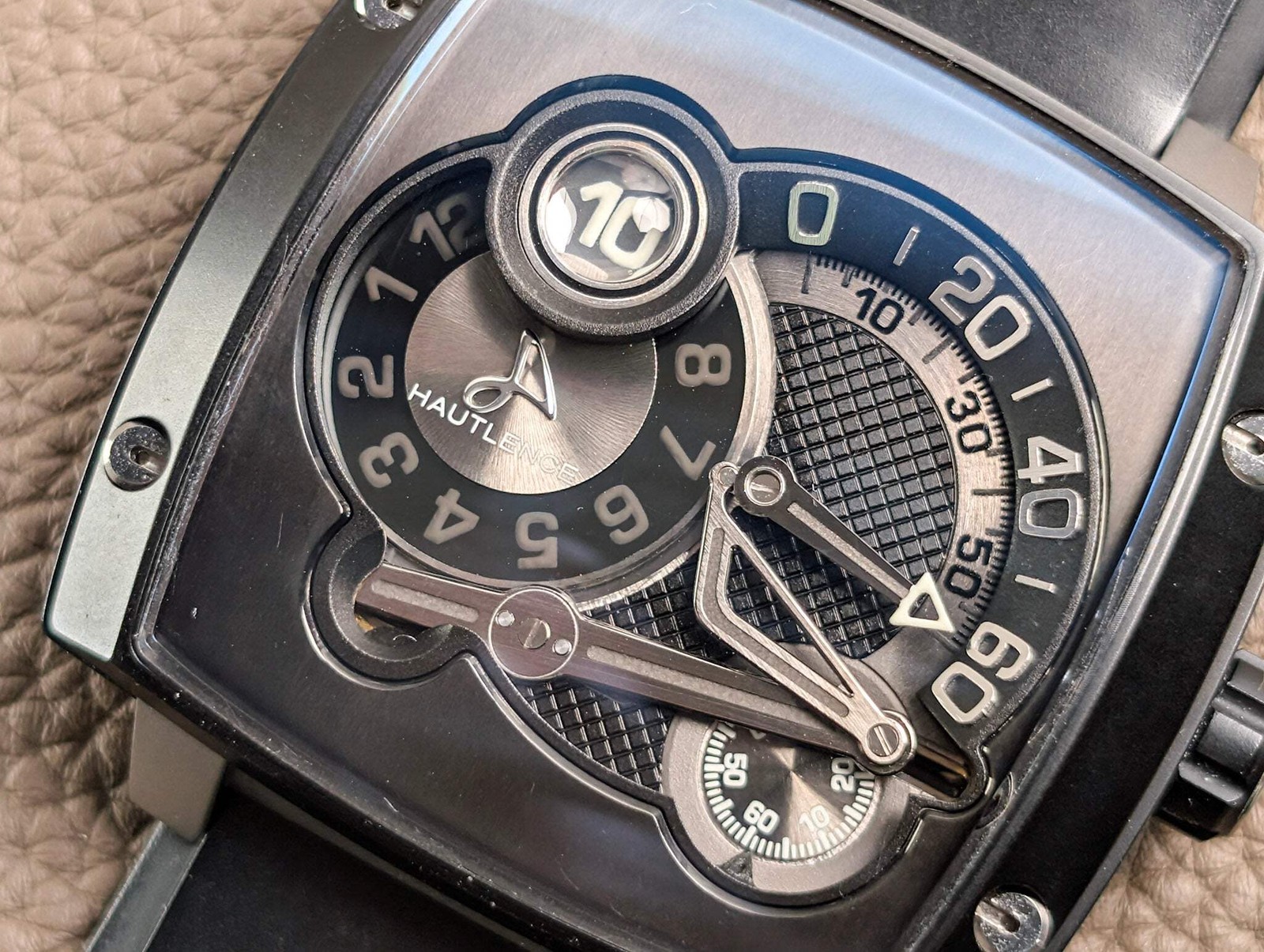 Hautlence HLS08 Jump Hour Retrograde Titanium Limited 88 Box Serviced