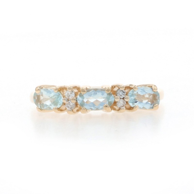 Yellow Gold Aquamarine Diamond Band – 14k Oval .64ctw Three-Stone Ring