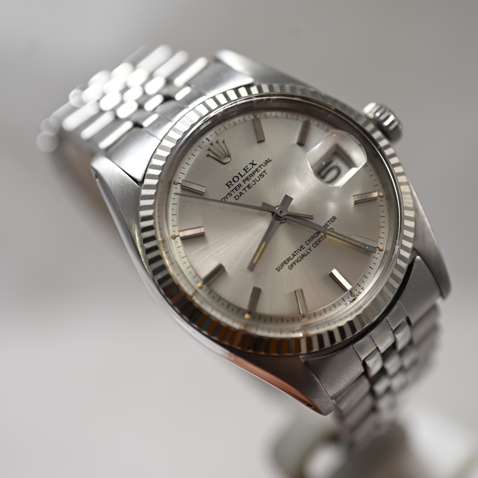 VINTAGE ROLEX OYSTER DATEJUST 1601 SILVER TONE DIAL 14K GOLD SS MEN WATCH