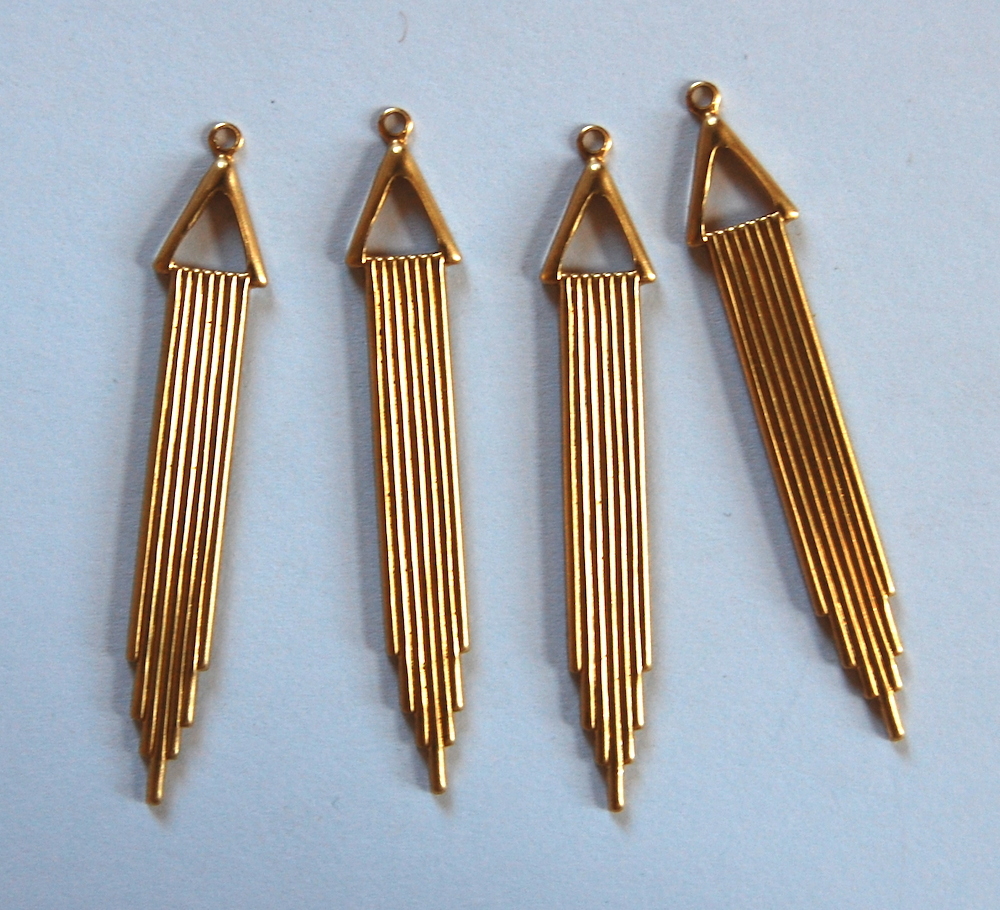4 RAW BRASS REPRO STAMPING PENDANT BEADS ART DECO FRINGE LONG BEAD