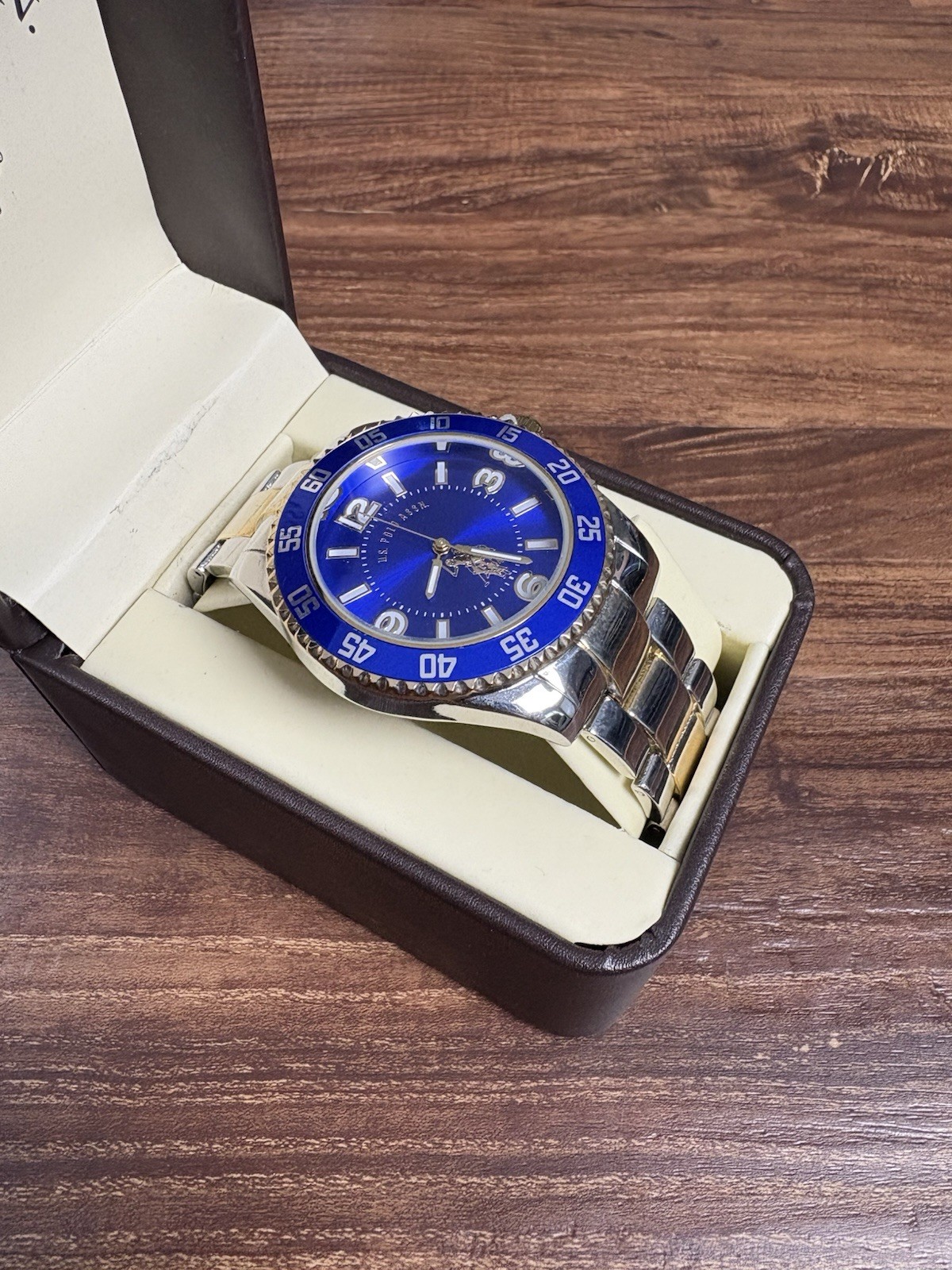 U.S. POLO ASSN. Men’s Watch Silver & Gold Band With Blue Face Brand New In Box