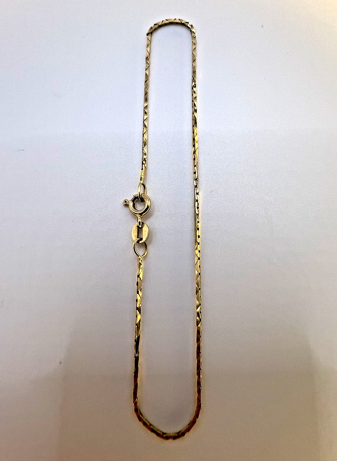 14K Yellow Gold Diamond-Cut Snake Chain Bracelet 7in. 1.56g