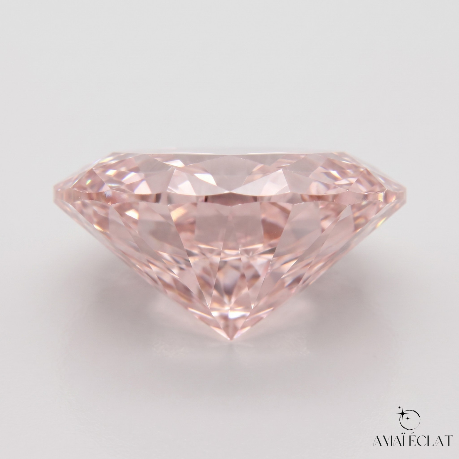 Lab Grown 2.00 Ct Fancy Vivid Pink Color VS1 OVAL Cut IGI Certified CVD Diamond