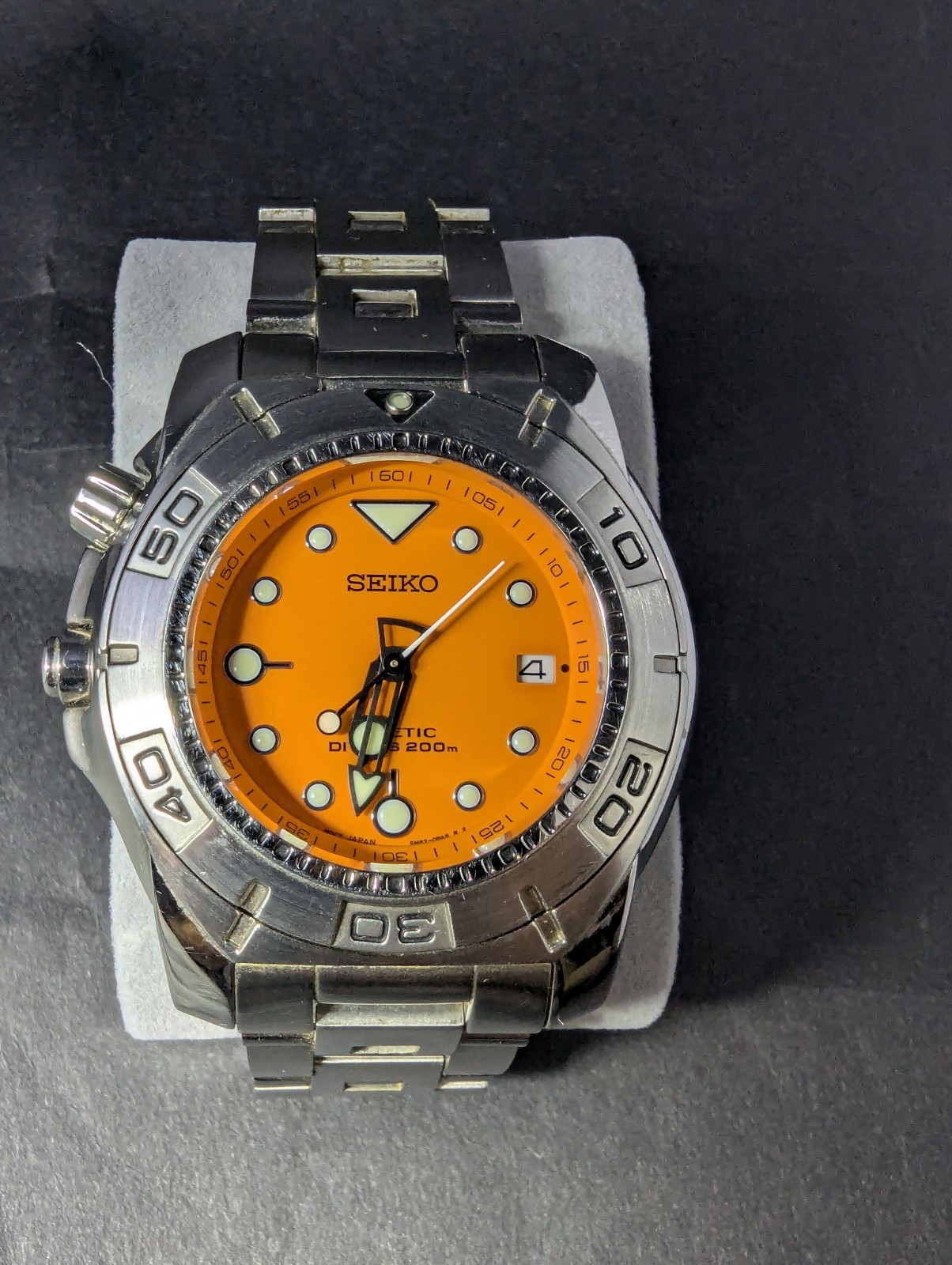 Seiko SNA291 “Big Boss” Kinetic Orange 5M62-0AY0