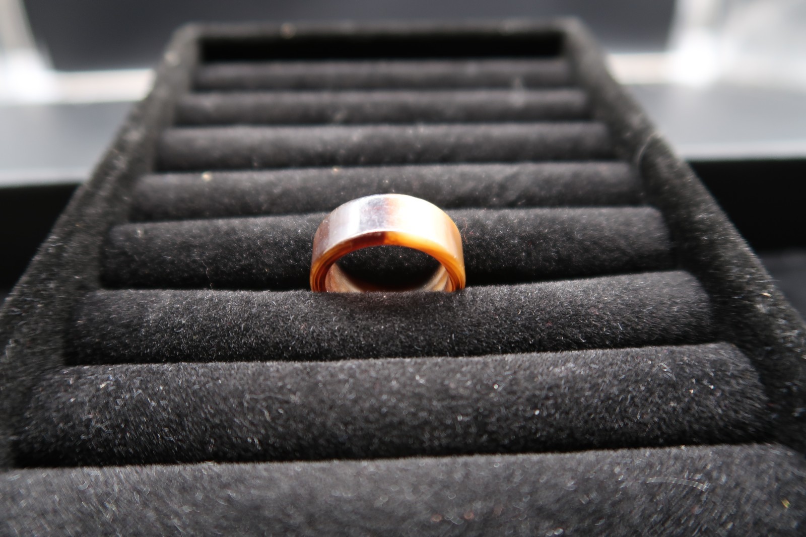 Vtg Brown & Cream Tortoise Shell Ring Lucite Plastic Resin Size 6