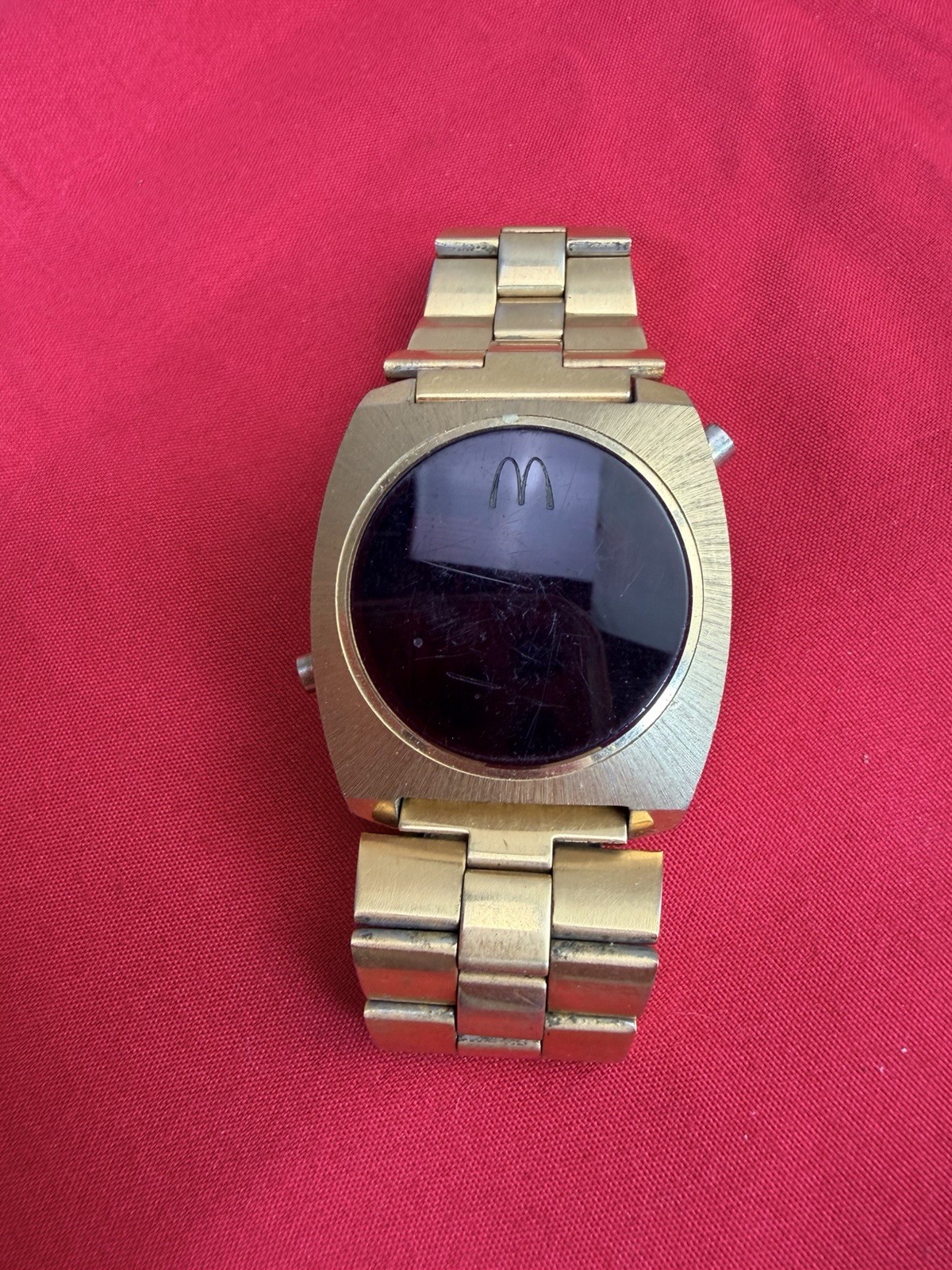Vtg 1970s McDonald’s Red LED Digital Watch Gold Tone Rare Electronic Solid State