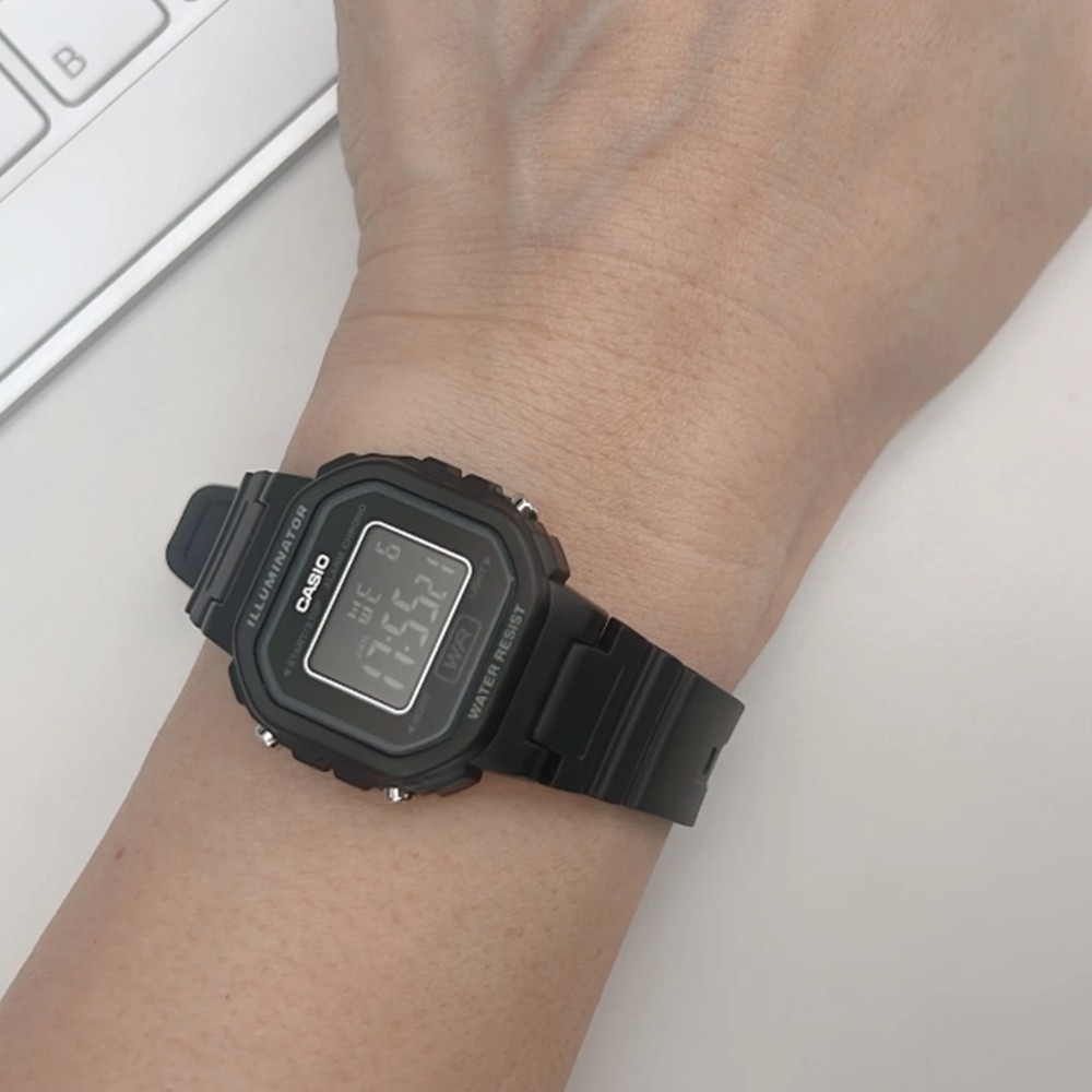 Casio LA-20WH-1B Digital Watch Black Resin LED Alarm Stopwatch