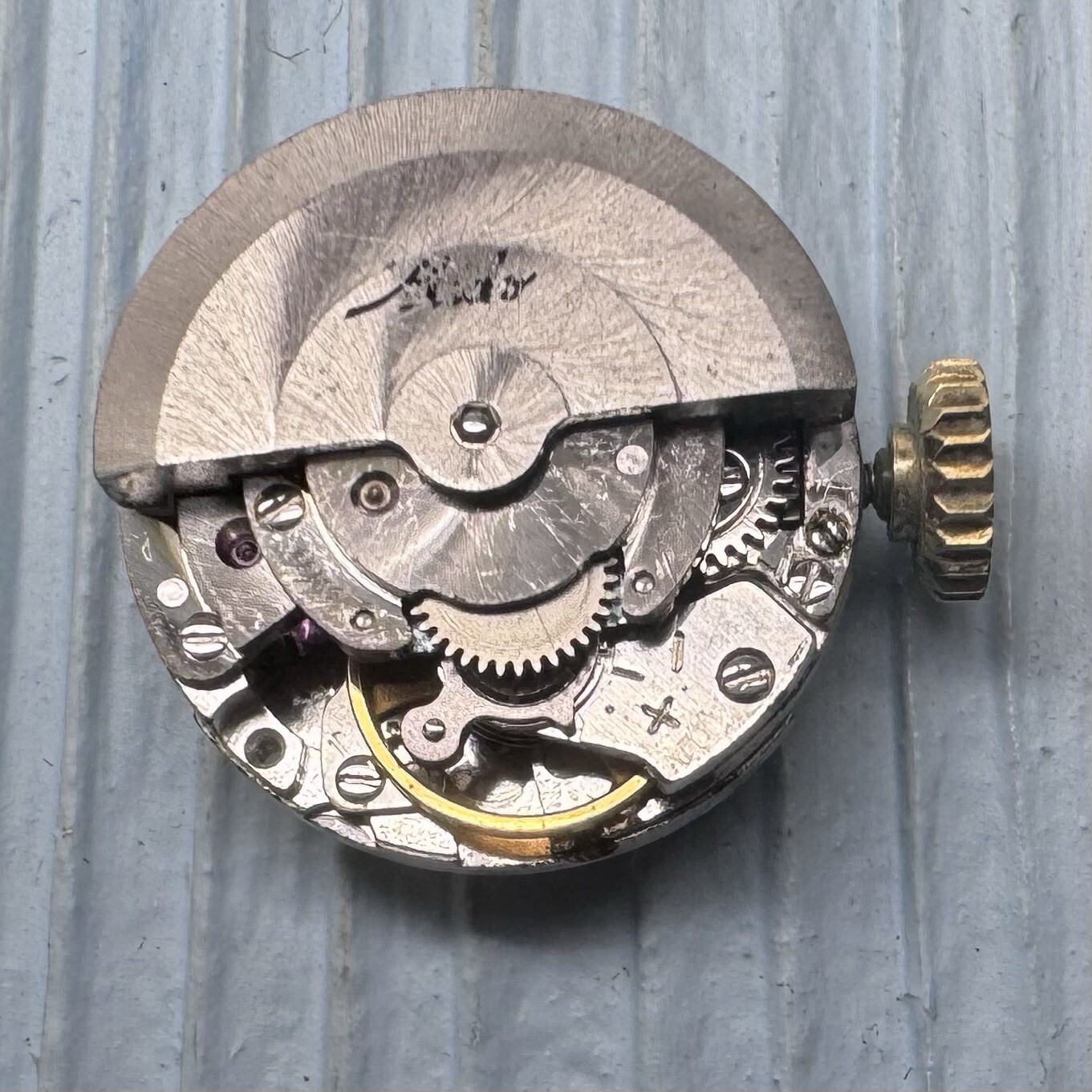 Mido Watch Automatic Movement 13.7 mm Good Balance 17J Ladies Repair Parts (372)