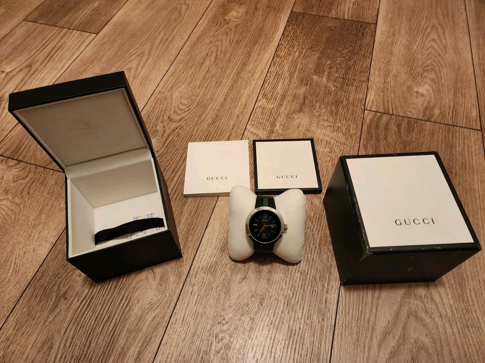 Gucci Pantcaon 1142 Men’s Quartz Watch – Black GG Monogram Dial – Rubber Strap