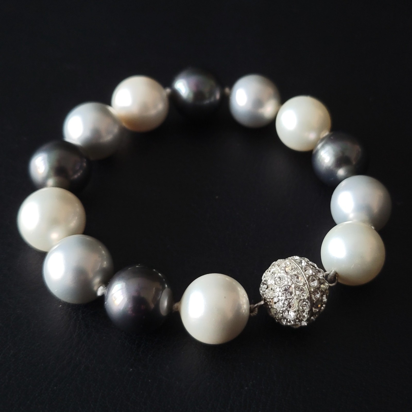 Faux Pearl Bracelet Black Gray White w/ 925 Sterling Silver Clasp + Stones NWOT