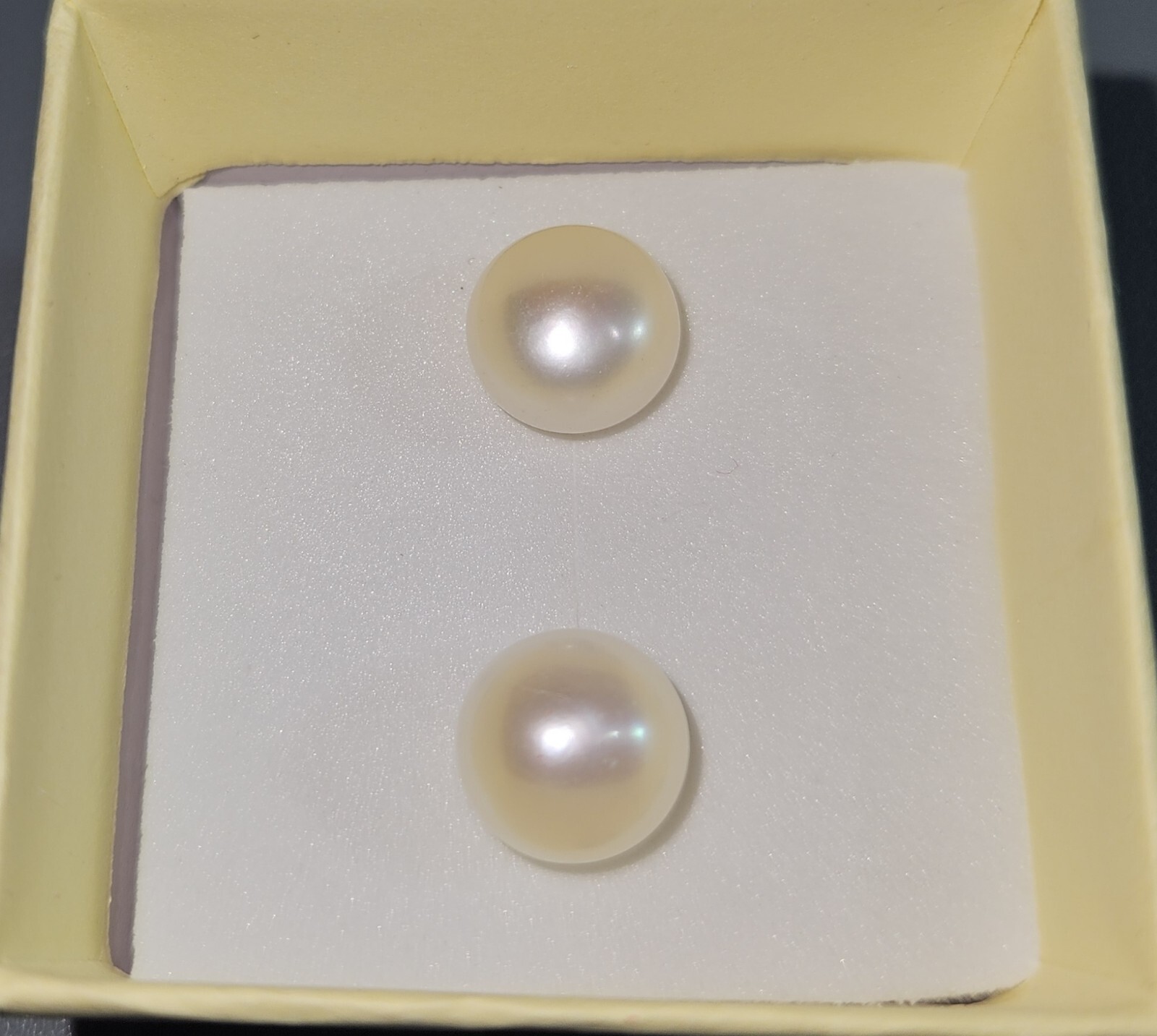 White Akoya Cultured Fresh Water Pearl 925 Sterling Silver 11- 12mm.