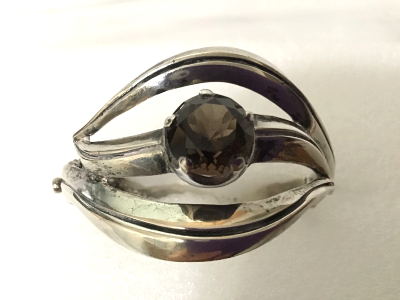 Taxco sterling silver 925 cuff hinged bangle fits 7.5″ wrist,,, 50g. , Mexico