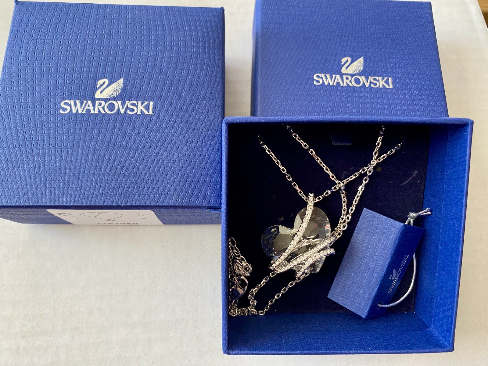 NEW AUTHENTIC Swarovski 3D Crystal Wrapped Heart Pendant Chain NecklaceLove Gift