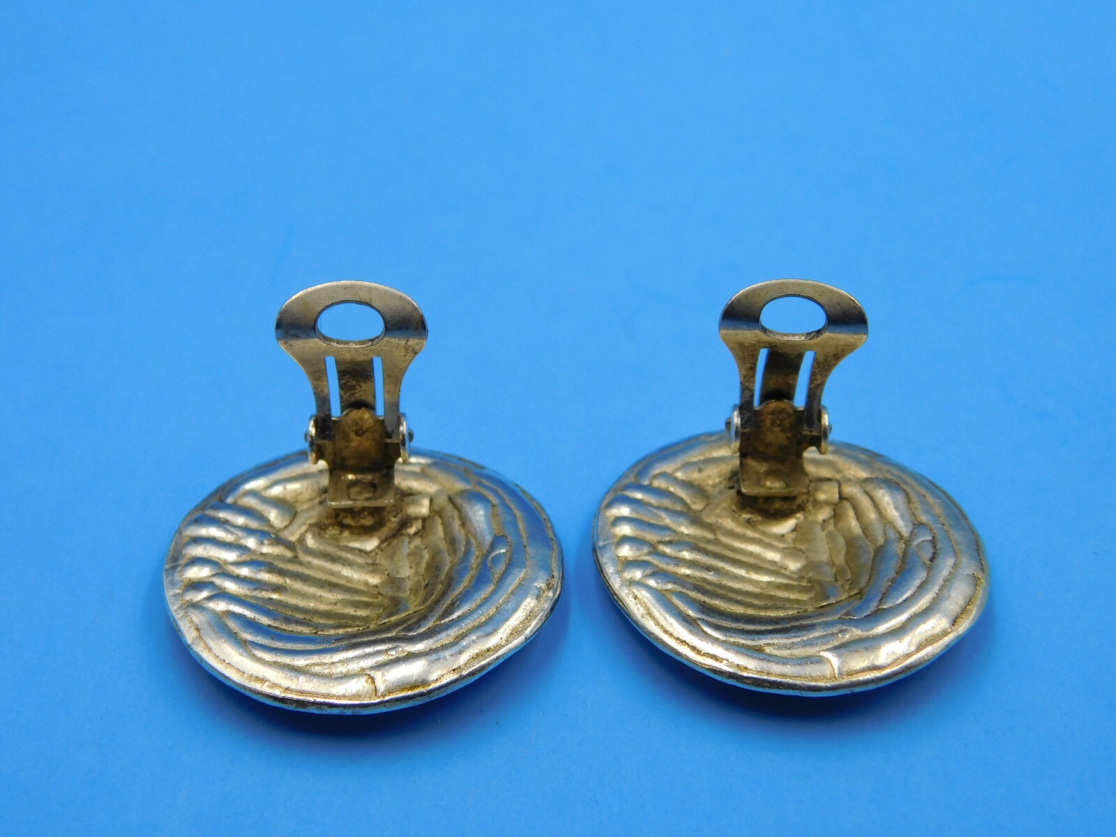 Vintage Silver Plated Button / Disc Style Clip on Earrings