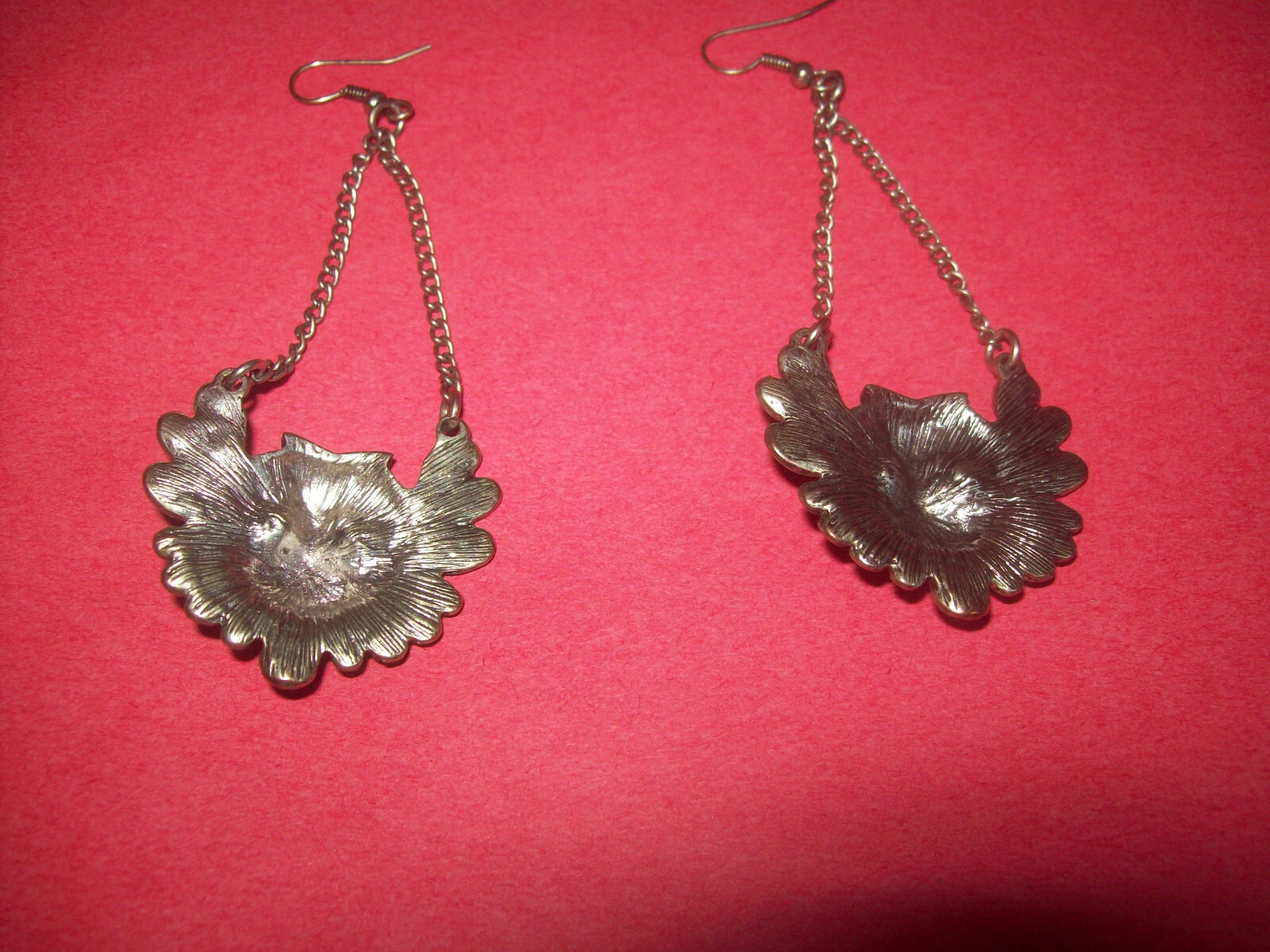 VINTAGE EARRINGS RETRO STYLE 3 1/2 INCHES LONG-OWL HEAD NICE