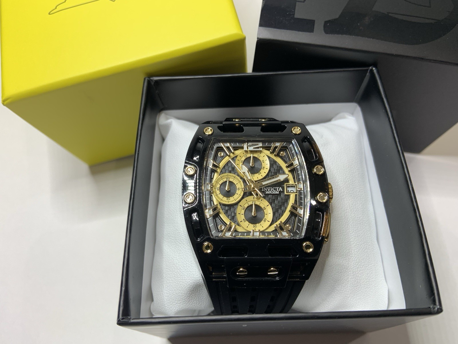 Invicta S1 Rally Men Model 70148 – Men’s Watch Quartz