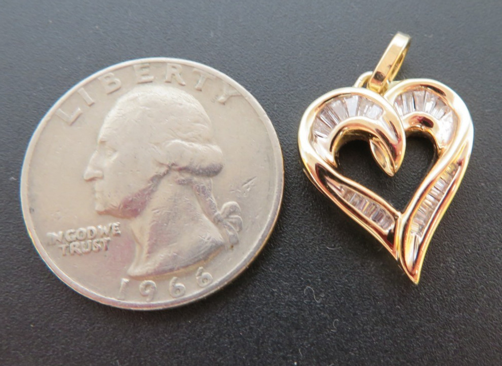 14K YG NATURAL DIAMOND CLUSTER HEART PENDANT 0.25 tcw 4.00 grams (AI-2939)