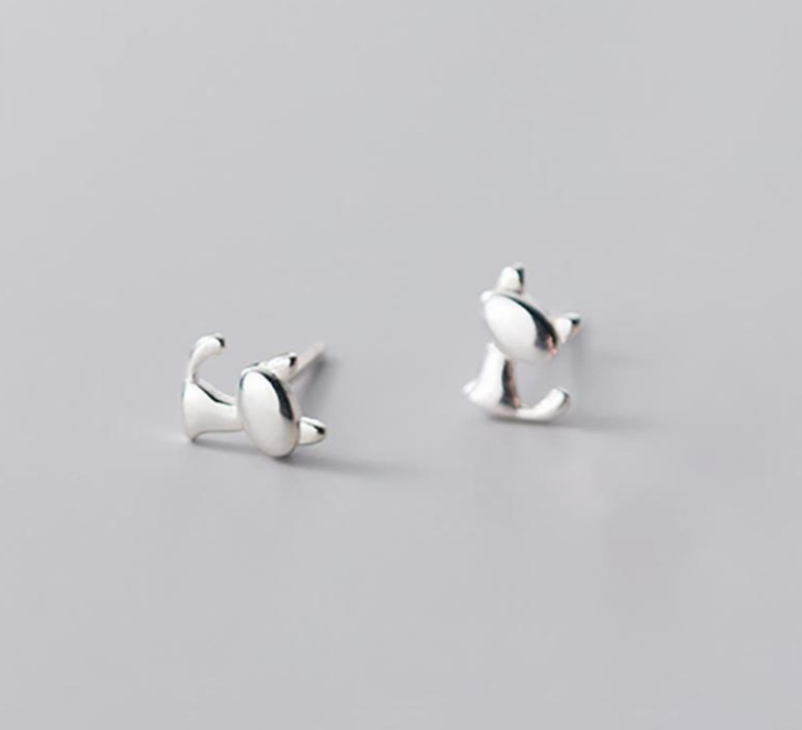 Adorable Tiny Cat Kitten Silver/Gold/Rose Gold Stud Earrings