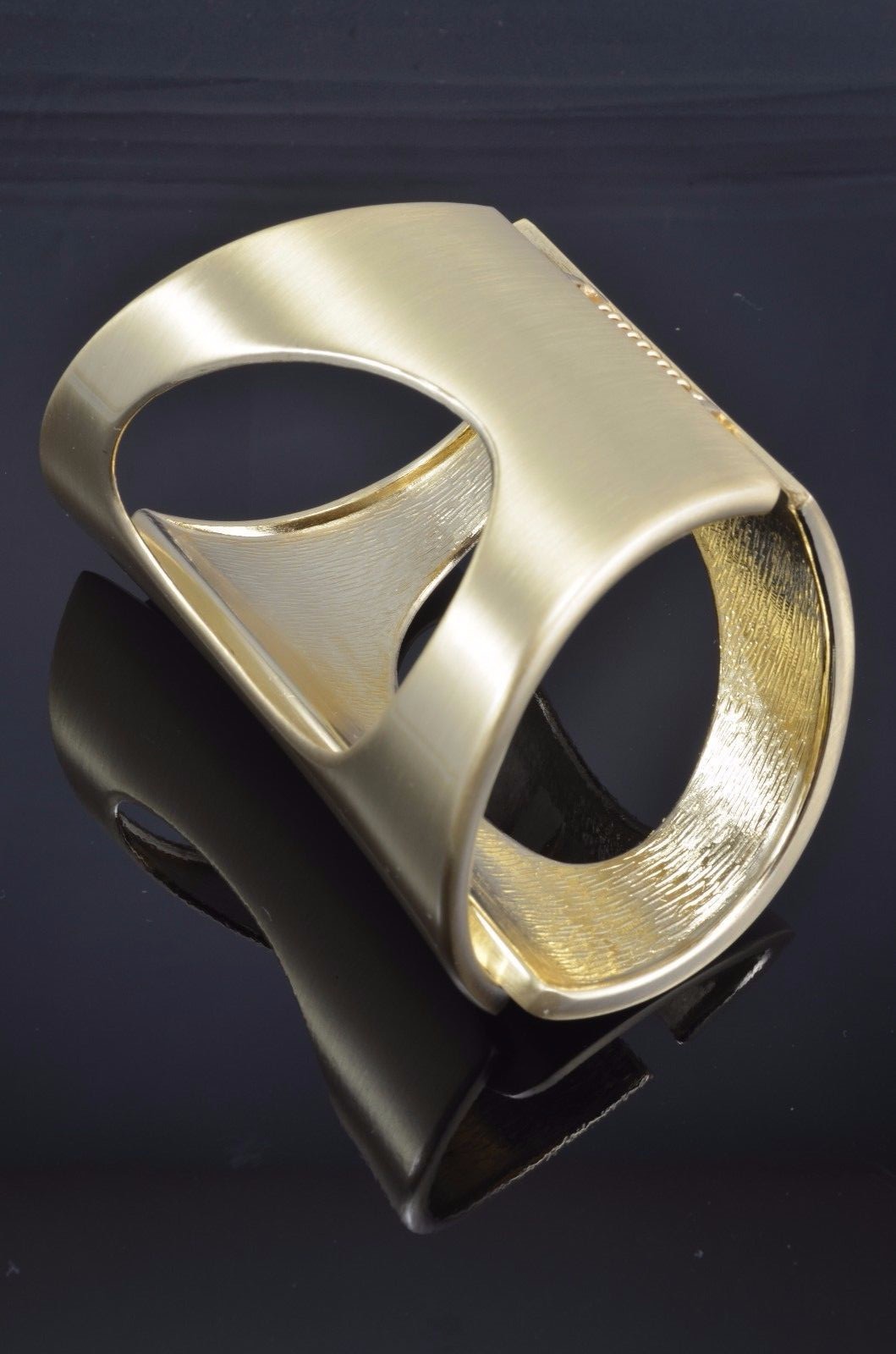 Stylish Unique Large Brushed Gold Plated Metal Chunky Hinged Bangle Bracelet