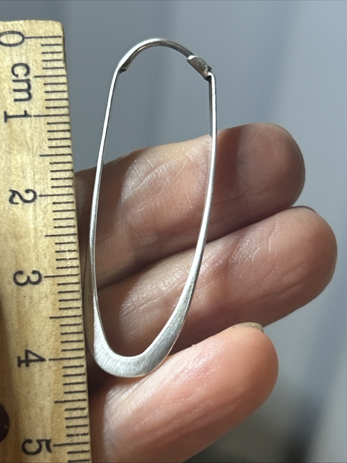 55. El Ed Levin 925 Sterling Silver Oval Hammered Hoop Earrings 43.5mm, 3.6g