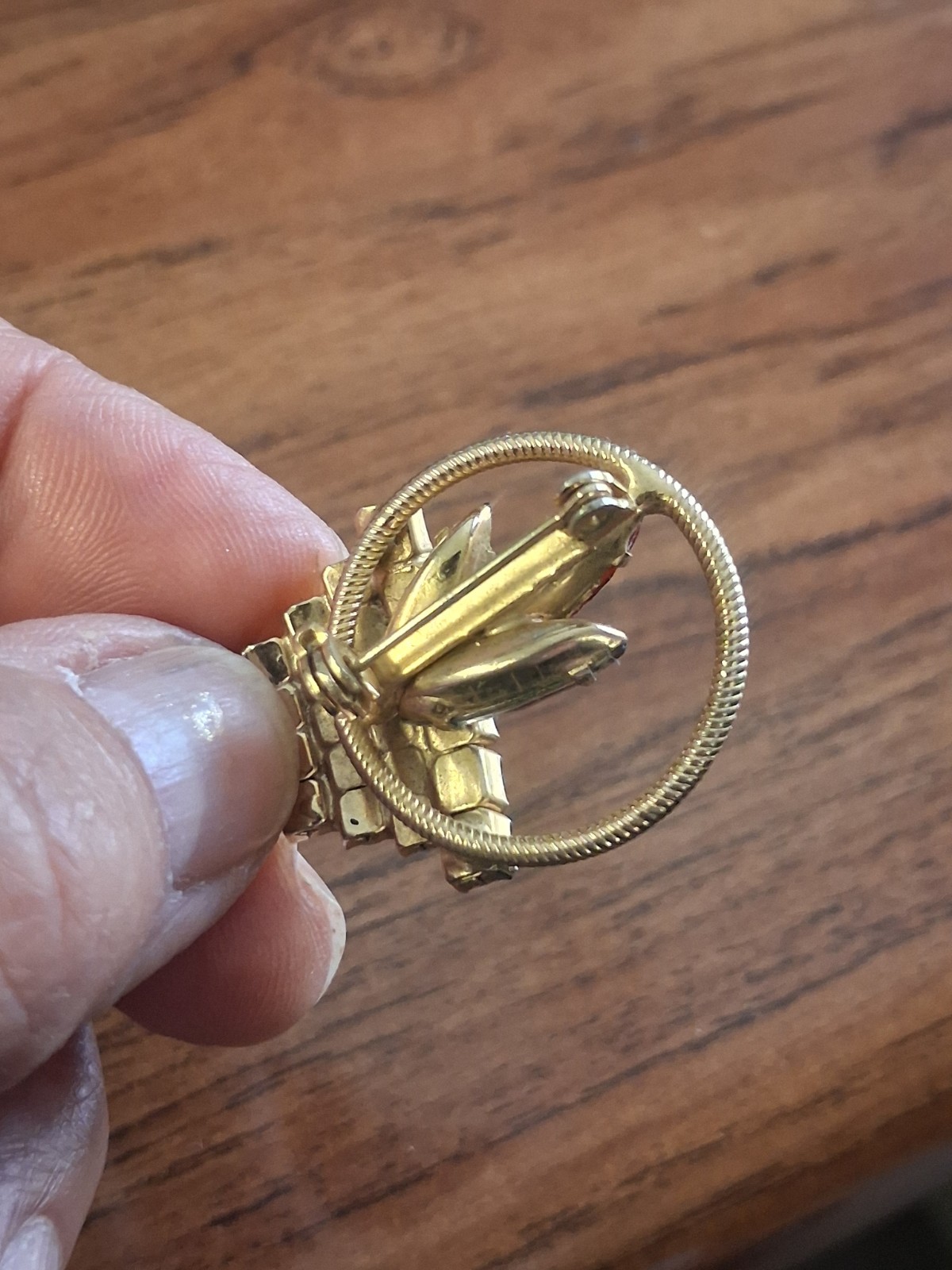 Vintage Mid Century Rhinestone Flower Basket Broach 60 + Years