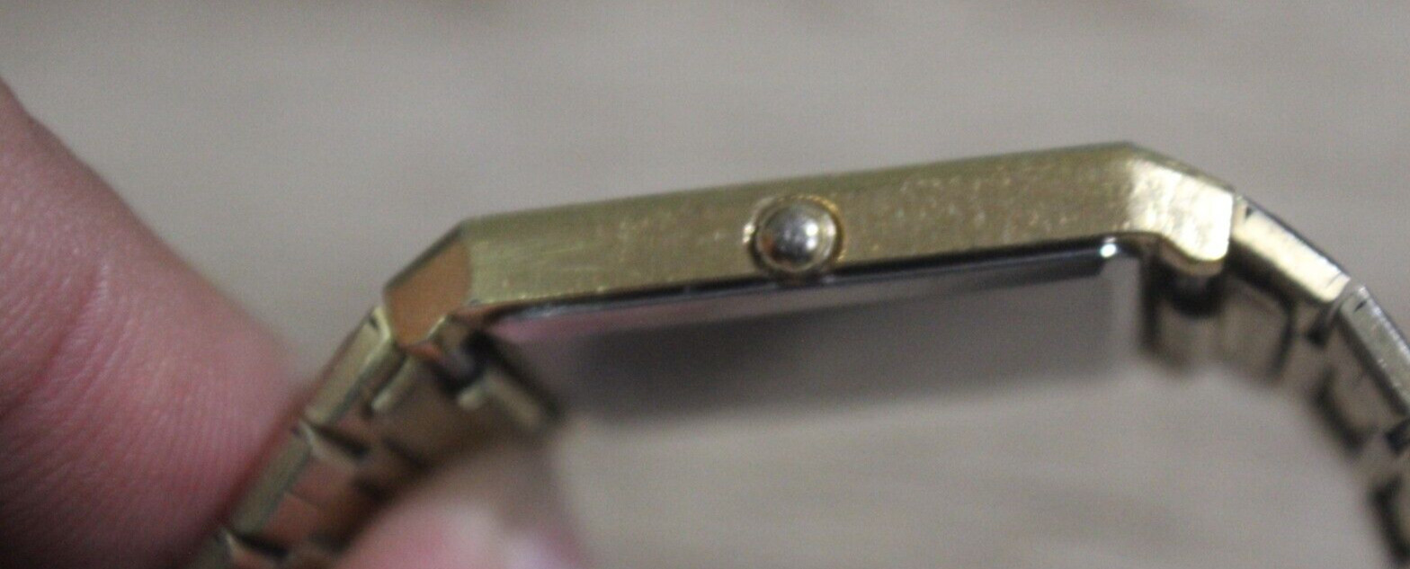 Very Rare SEIKO Quartz Men’s Watch 5P30-5C90
