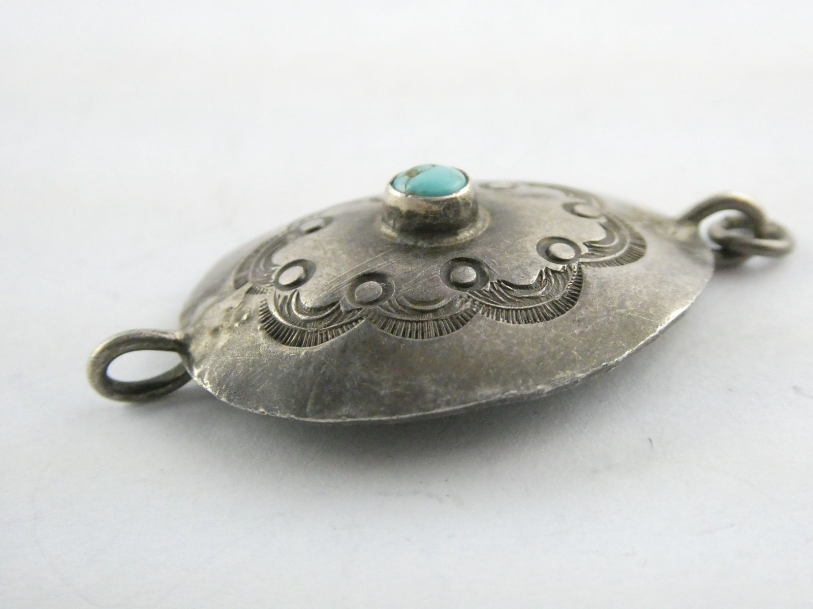 Southwestern Unmarked Sterling Silver Turquoise Pendant Charm 6.3g 1.75 Inches