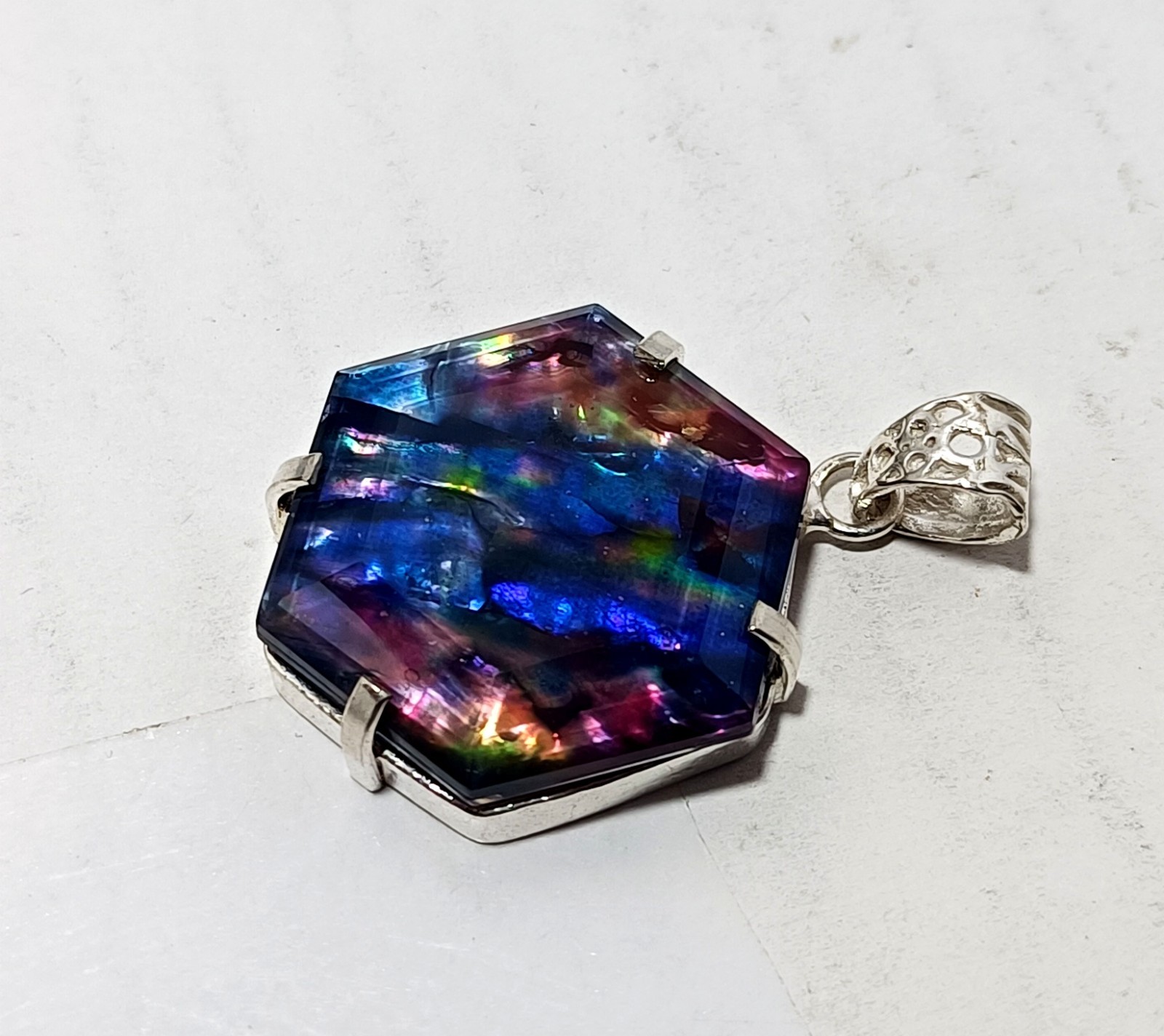 65.95 Ct Natural Ammolite 925 Solid Silver PENDANT Multi Color Certified Gems