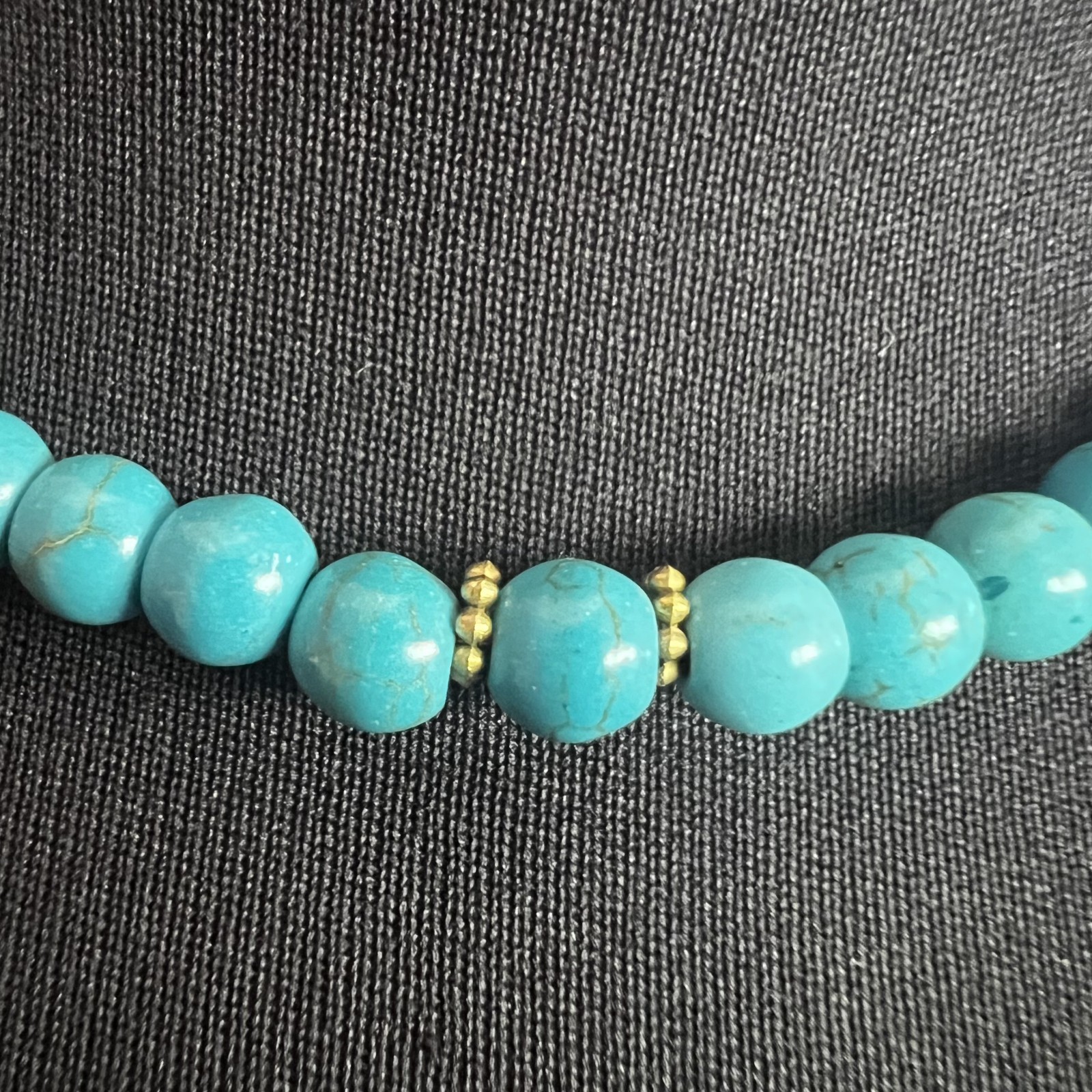 Faux turquoise round beaded choker neckalce adjustable gold tone clasp 16″