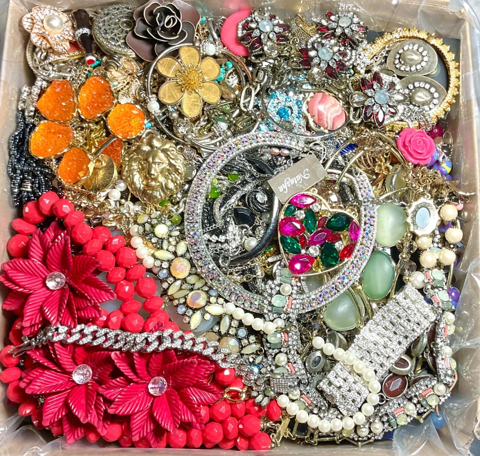 HUGE 20 Pounds Untested Jewelry Lot Vintage Mod Junk Craft & Good Resell Mix In