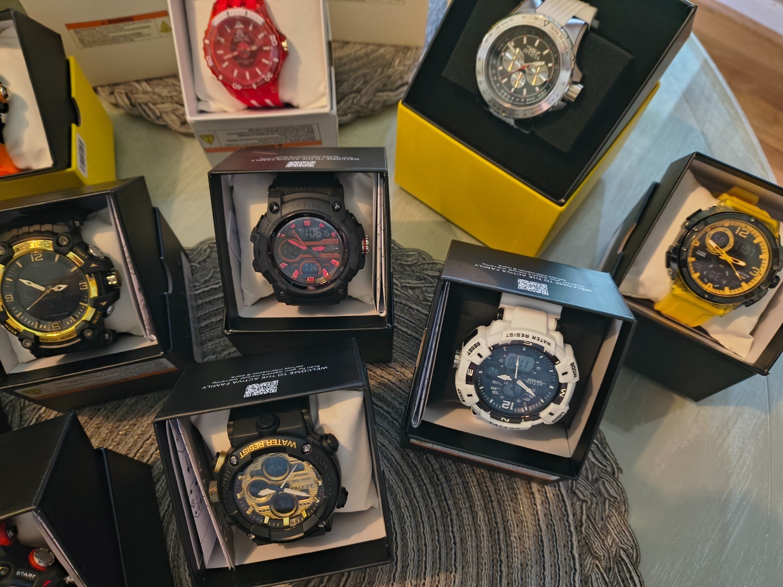Invicta Watch Lot of 20 to include 14 Activa watches and 15 slot Hard Case