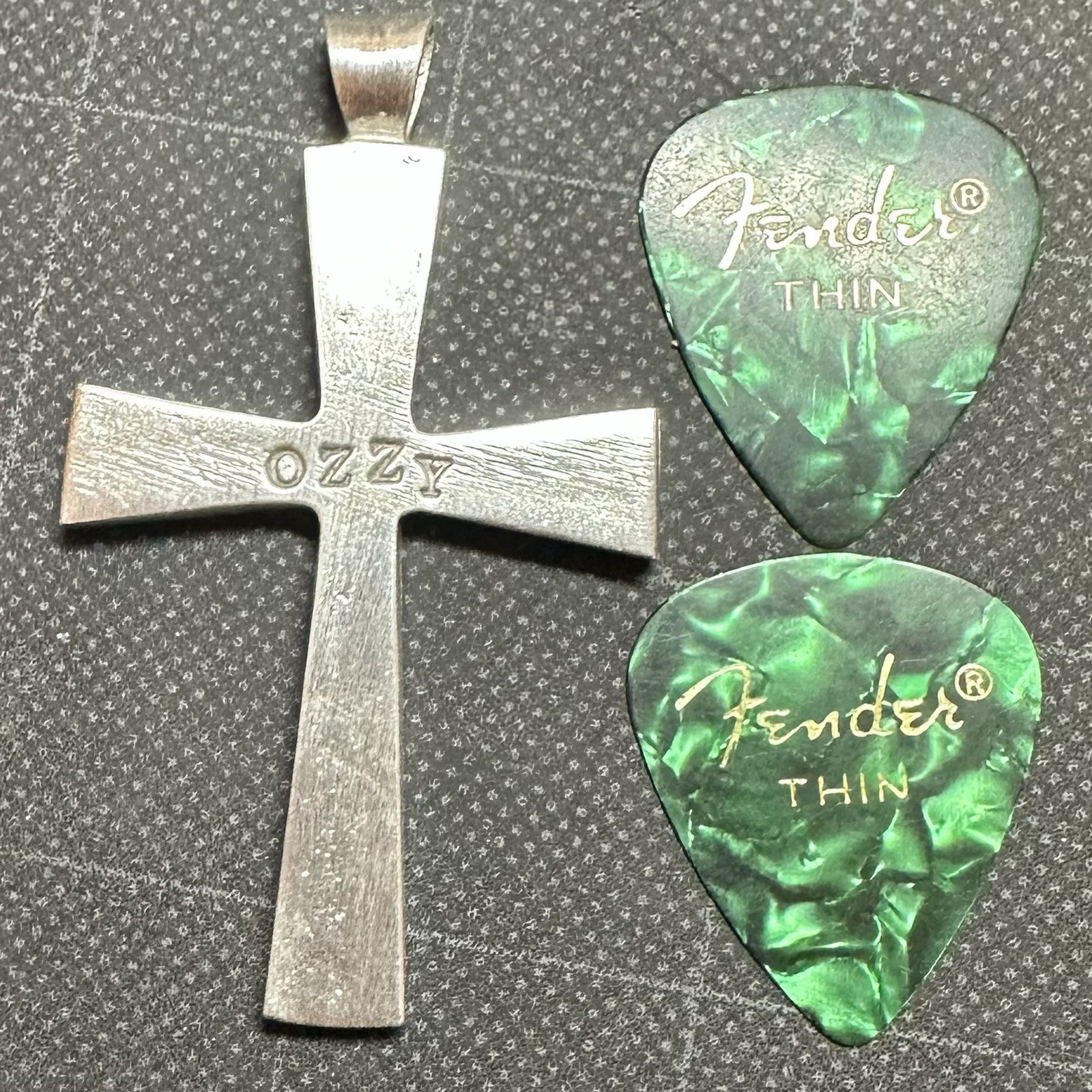 MJG STERLING SILVER. 2.5 x 1.5 ” OZZY BLACK SABBATH CROSS . NO CHAIN. 23 GR.