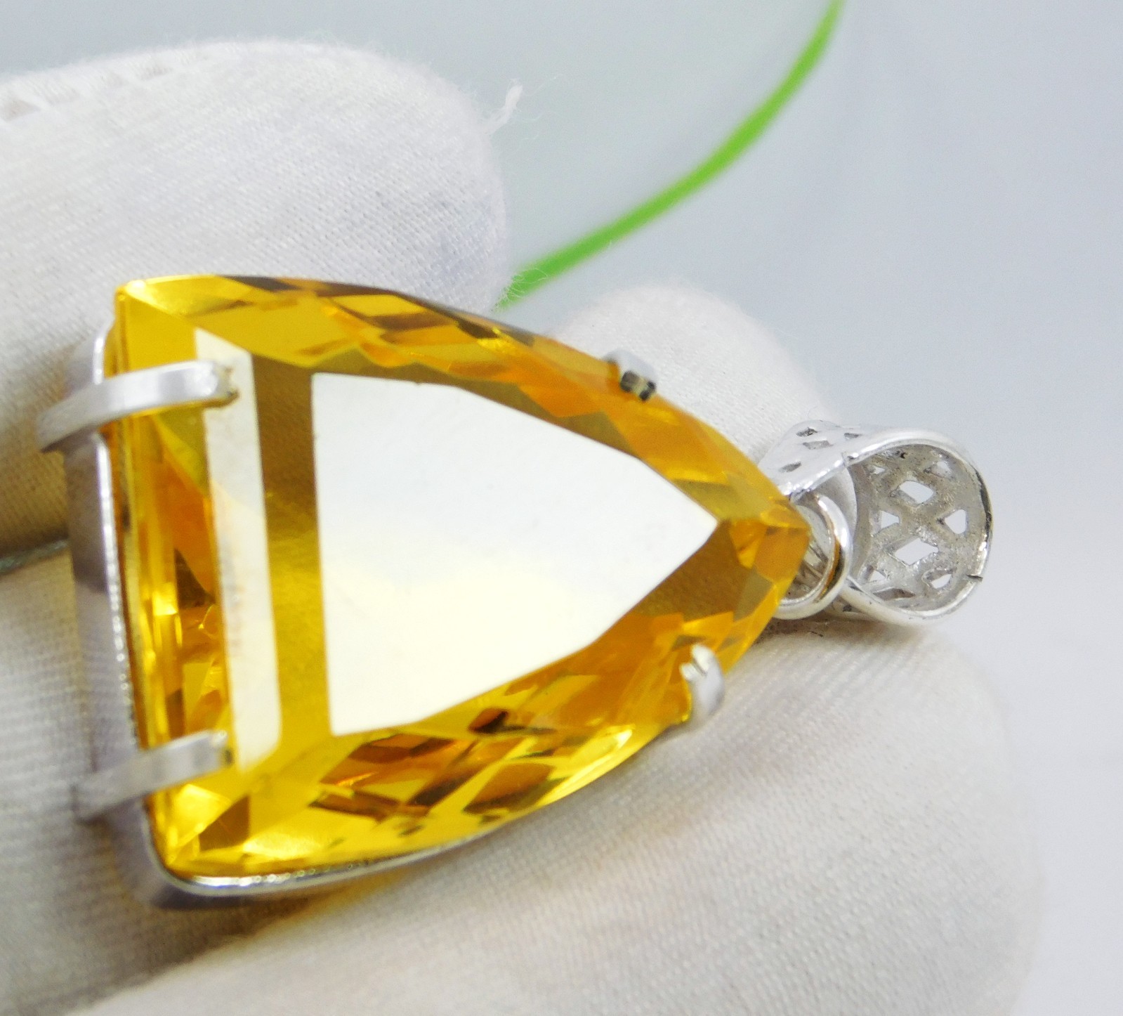 Certified 80.05 Ct Natural Brazilian Yellow Topaz 925 Solid Silver Pendant Gems