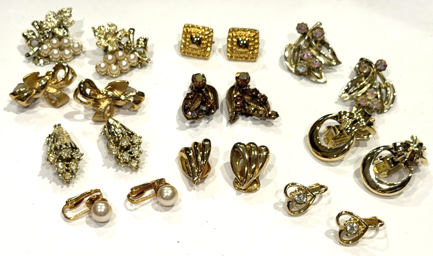 AUSTRIA FAUX PEARL FLORAL LEAF RHINESTONE GOLD DOORKNOCKER CLIPON Earring LOT 10