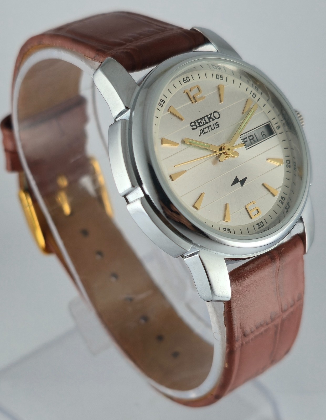 Refurbished Seiko Actus Automatic Silver Dial with Day/Date Men Watch | 17 Jewel