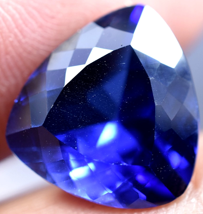 Extremely Rare & Flawless 9.00 CT Natural Benitoite GGL Certified Loose Gemstone