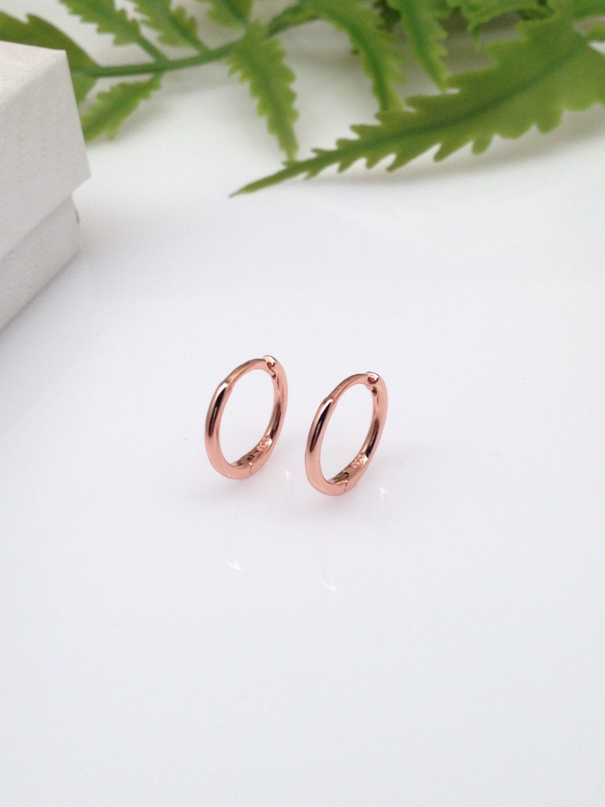 925 Sterling Silver Plain Huggie Hoop Earrings TINY Hoops 10.8mm/9mm x0.9mm