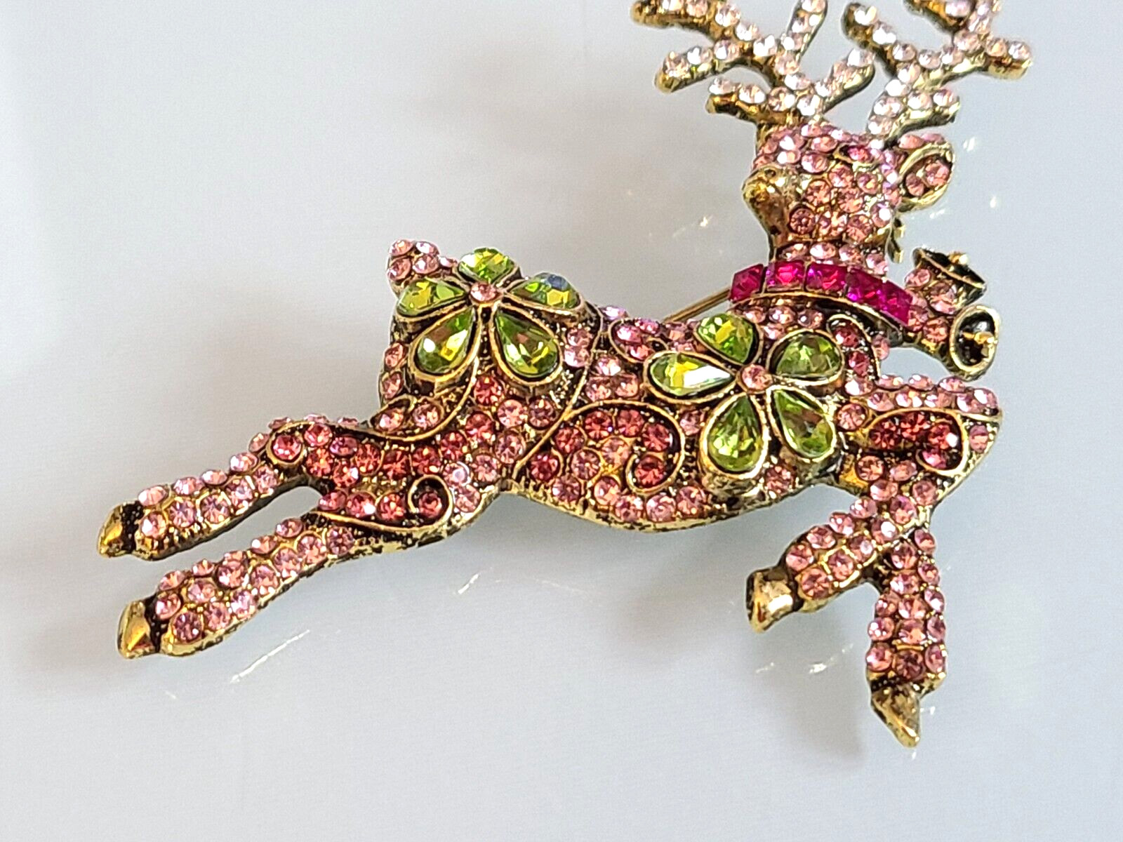 SALE UNBRANDED RARE PINK GREEN HEIDI DAUS “Pretty Prancer” Reindeer Brooch