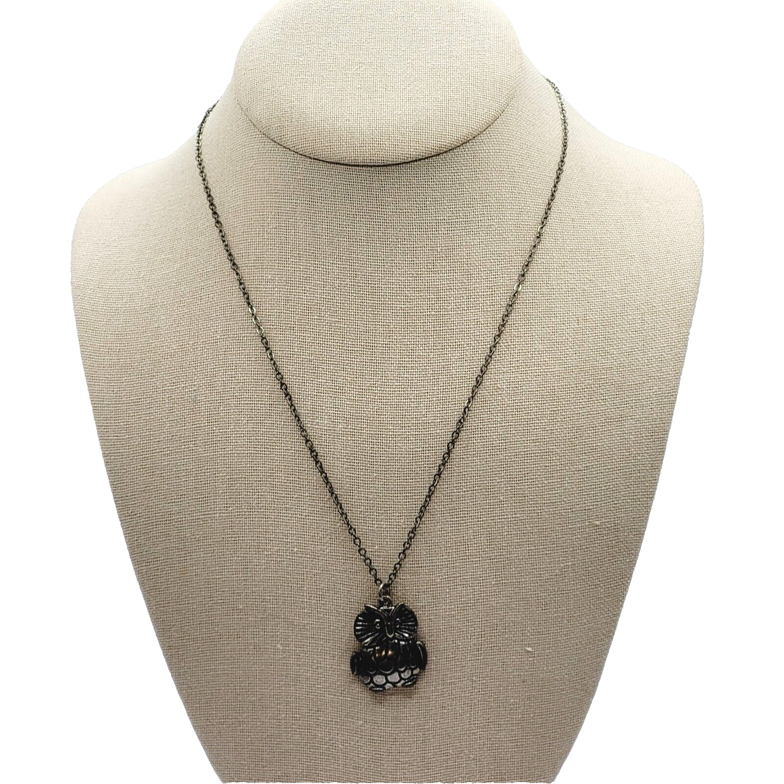Owl Wise Old Silver Tone Metal and Enamel Vintage Small Pendant Necklace 19 Inch